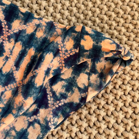 Skatie• ‘Salty’ Bikini Bottom in INDIGO - Picture 6 of 11